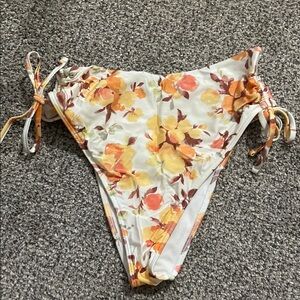 Abercrombie & Fitch Floral Cheeky Bikini Bottom